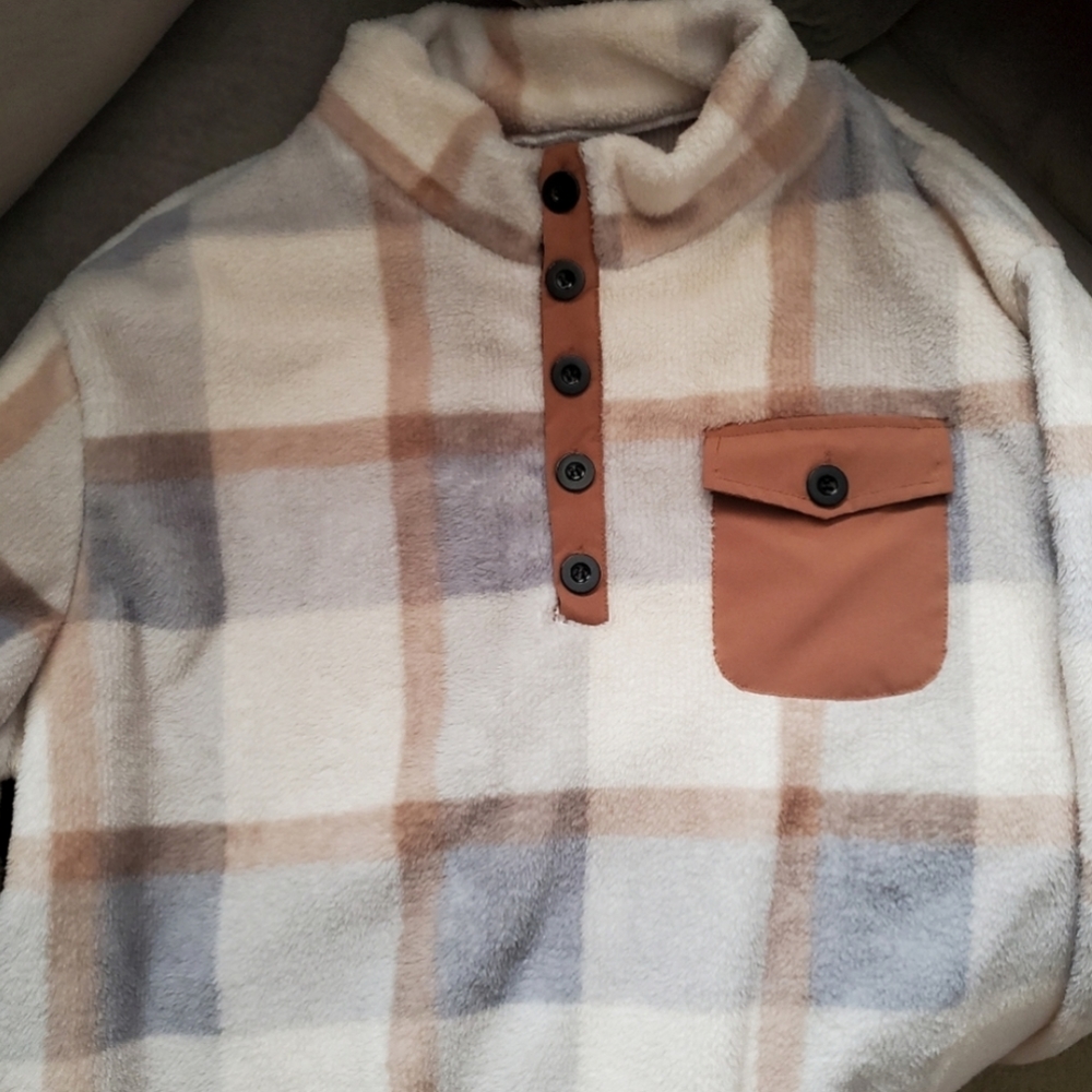 Fleece Pullover - Picture 3 of 3